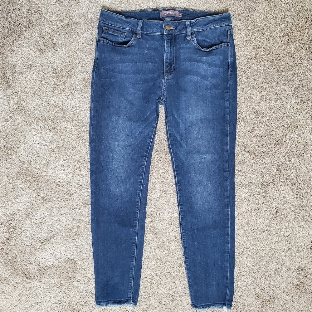Just USA Denim Straight Raw Hem Jeans Size 31 (EUC)